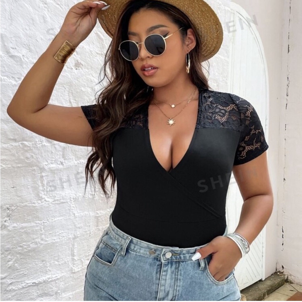 SHEIN Black Lace Detail Bodysuit